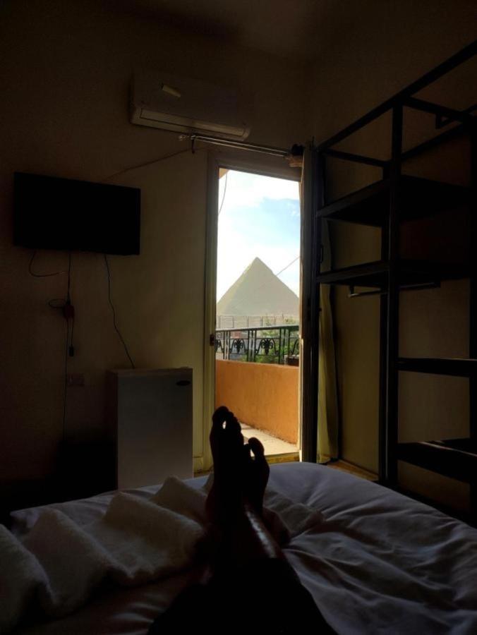Anubis Kingdom Pyramids Vandrarhem Kafret el-Gabal Exteriör bild
