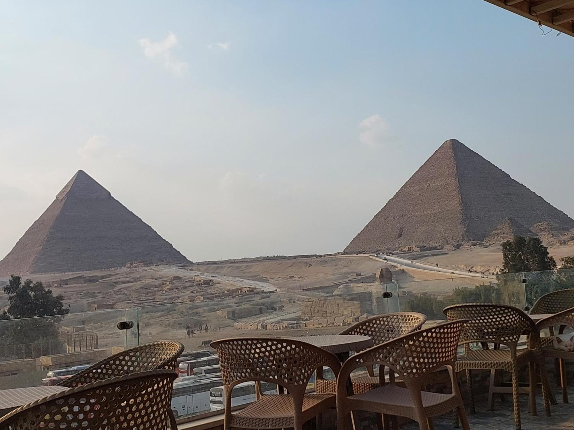 Anubis Kingdom Pyramids Vandrarhem Kafret el-Gabal Exteriör bild