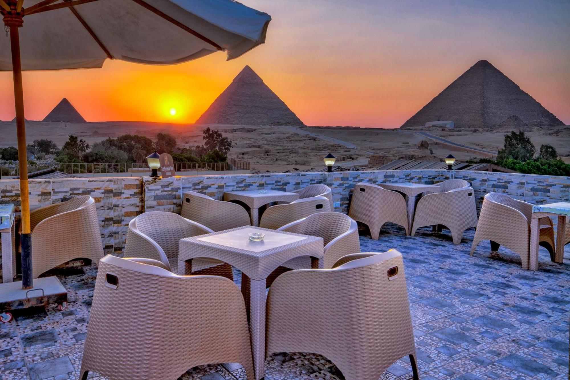Anubis Kingdom Pyramids Vandrarhem Kafret el-Gabal Exteriör bild