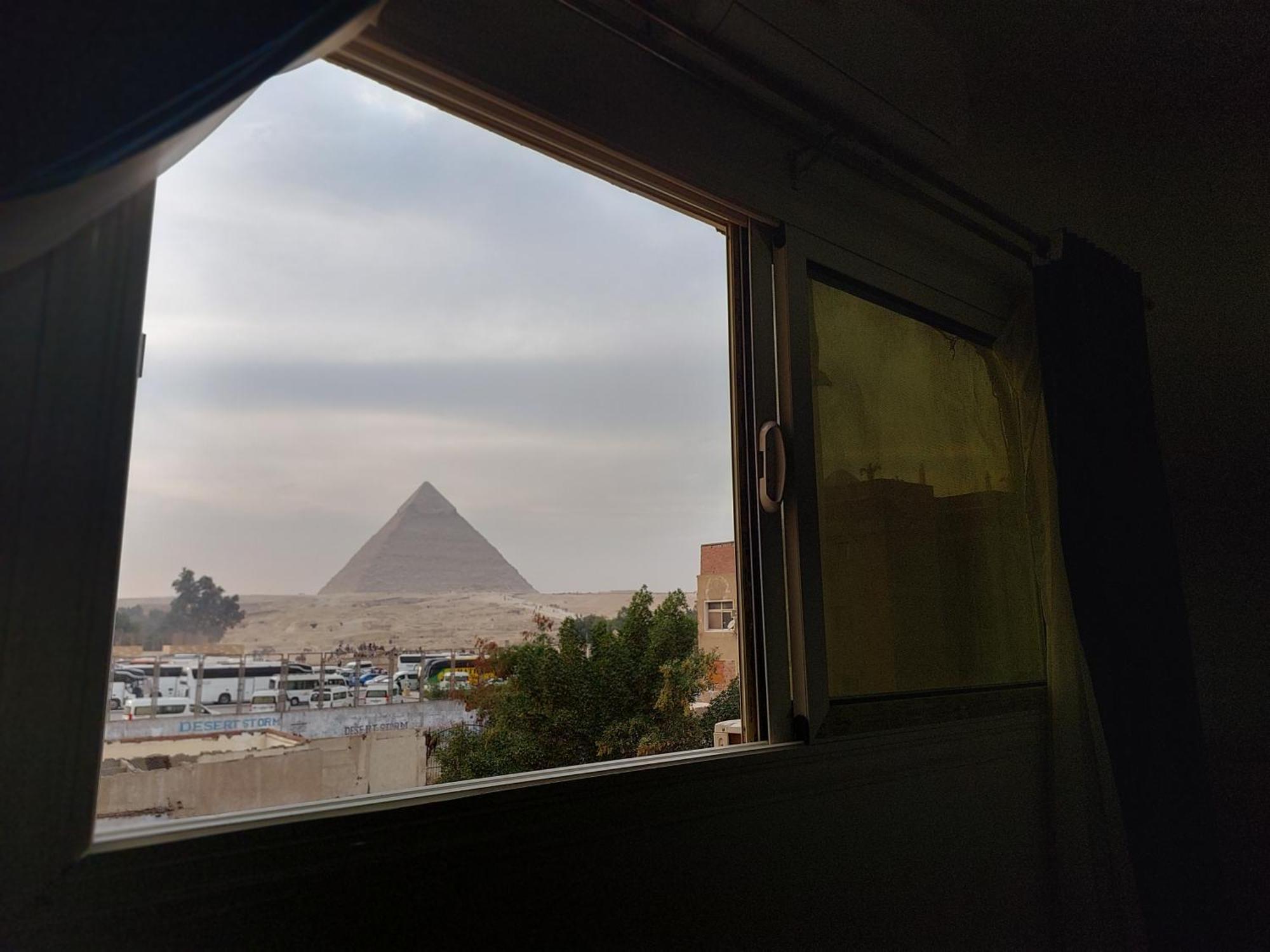 Anubis Kingdom Pyramids Vandrarhem Kafret el-Gabal Exteriör bild