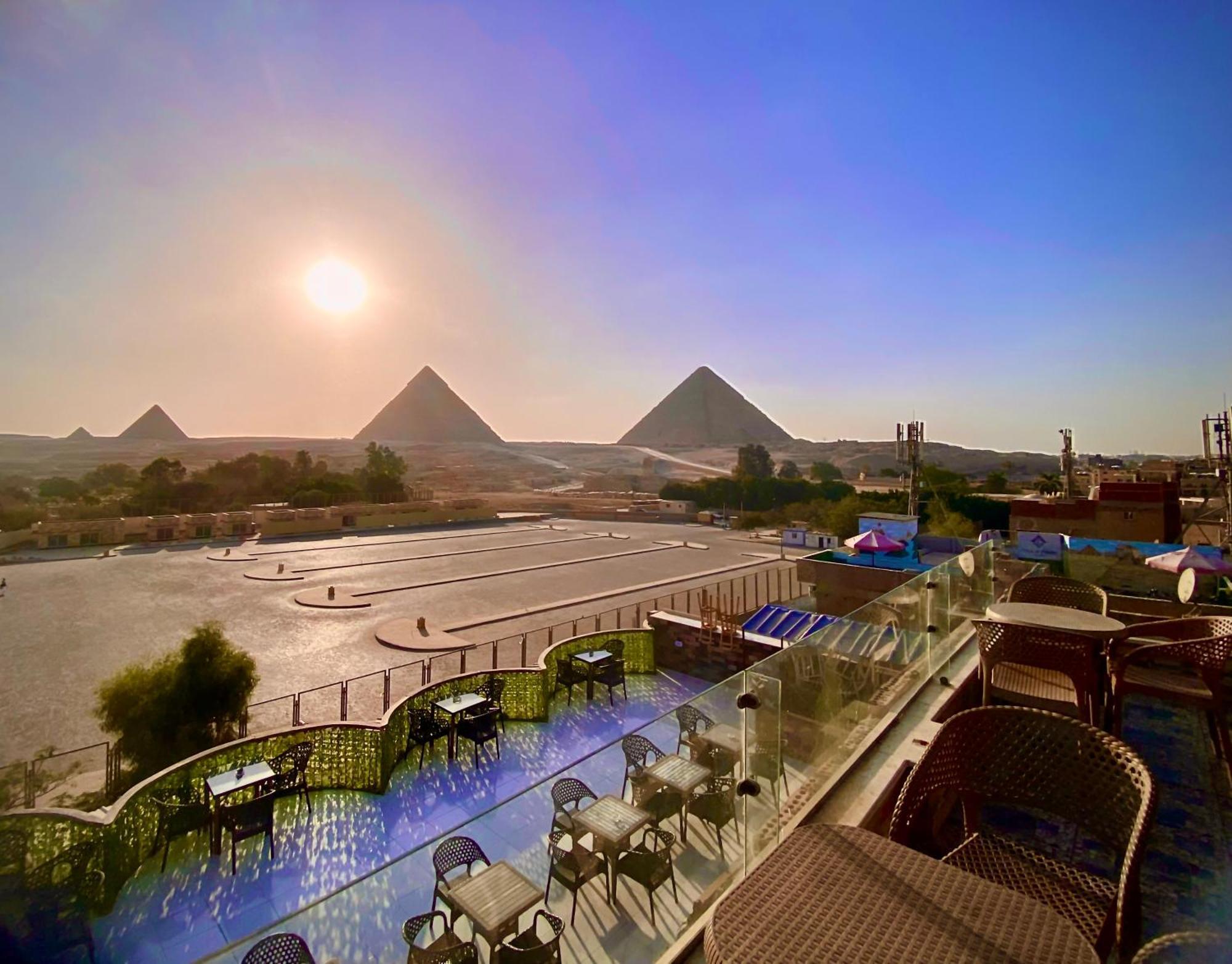 Anubis Kingdom Pyramids Vandrarhem Kafret el-Gabal Exteriör bild