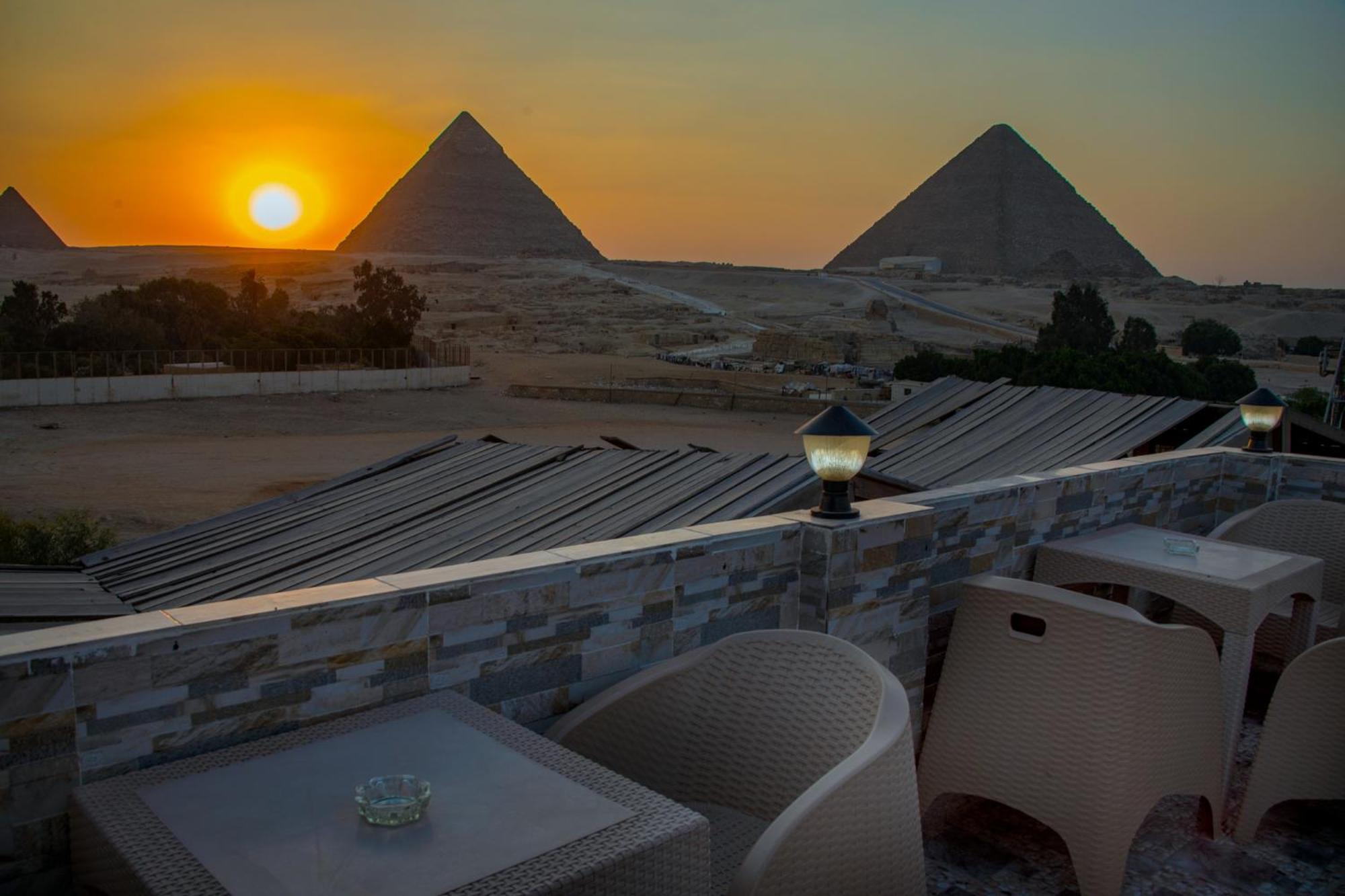 Anubis Kingdom Pyramids Vandrarhem Kafret el-Gabal Exteriör bild