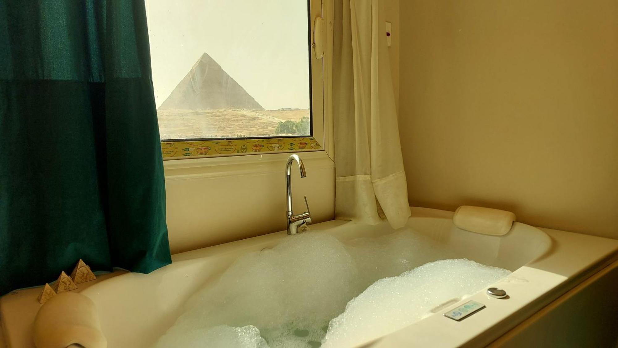 Anubis Kingdom Pyramids Vandrarhem Kafret el-Gabal Exteriör bild